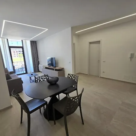 Palatium Apartment Orikum