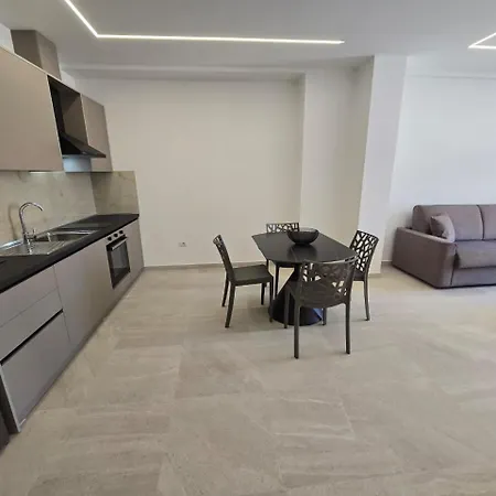 Palatium Apartment Orikum